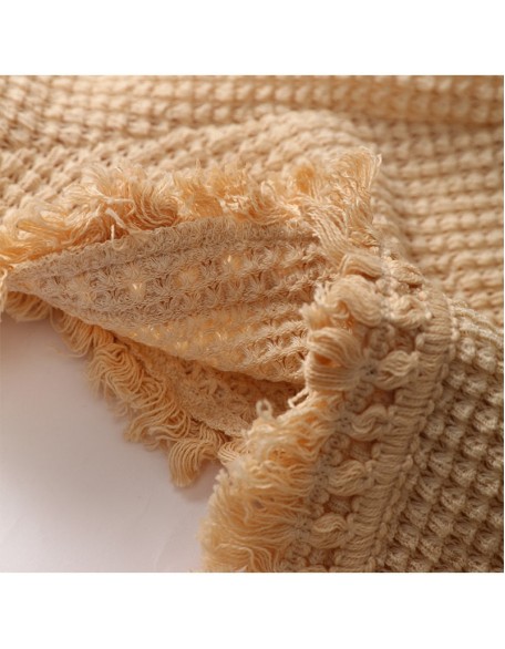 woven tassel set